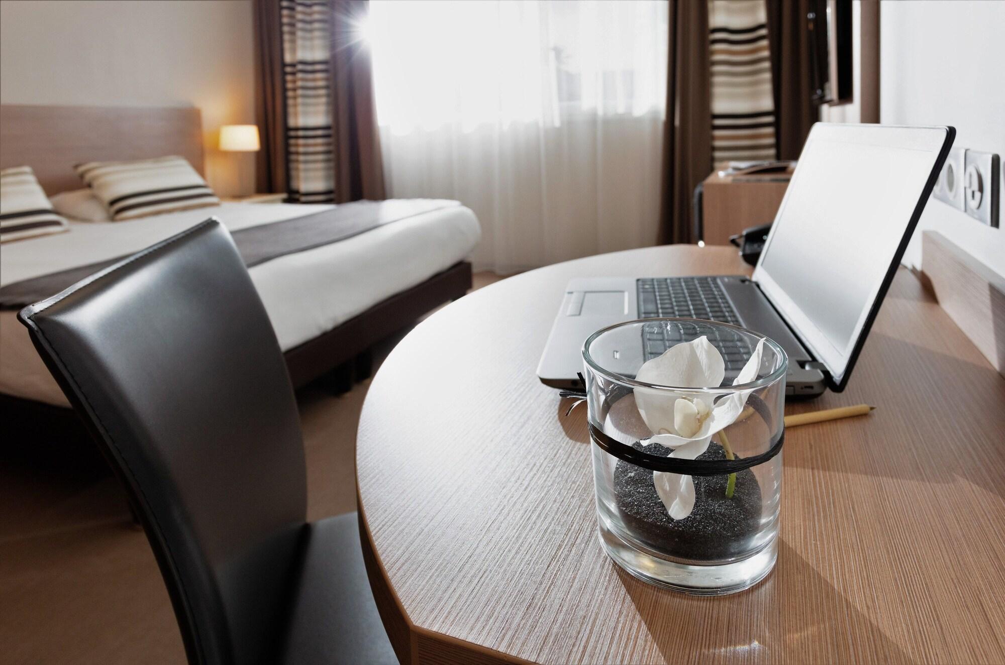 Forme-Hotel & Spa Montpellier Sud-Est - Parc Expositions - Arena Mauguio Zewnętrze zdjęcie